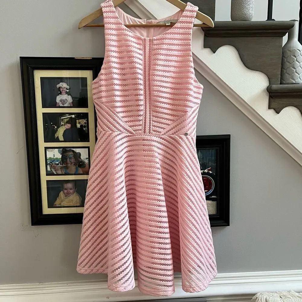 Guess Pink Lace Full Skater Dress sz 8 EUC